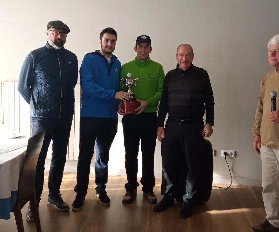 Eduardo Avenoza y Nicolás Evangelio, ganadores del Trofeo Antártida en 2023 en el Club de Campo Sojuela Golf
